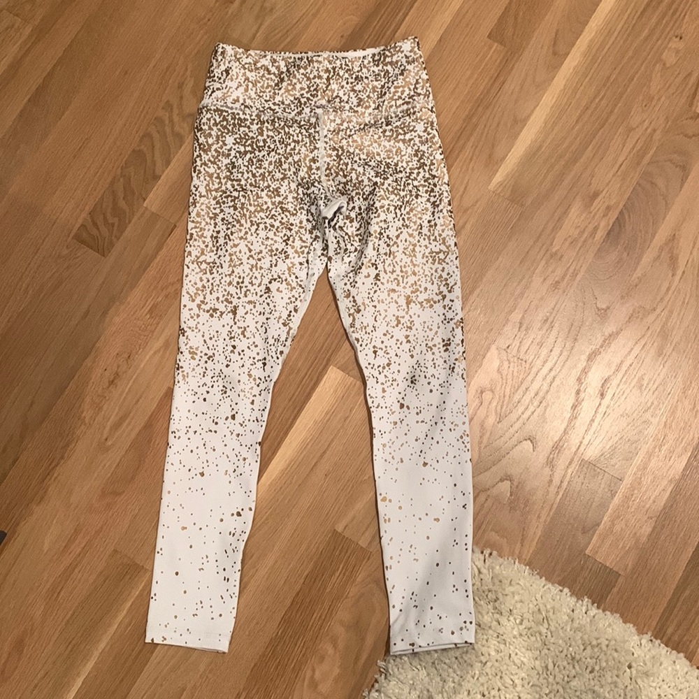 Zyia full length light n tight leggings